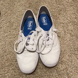 White keds